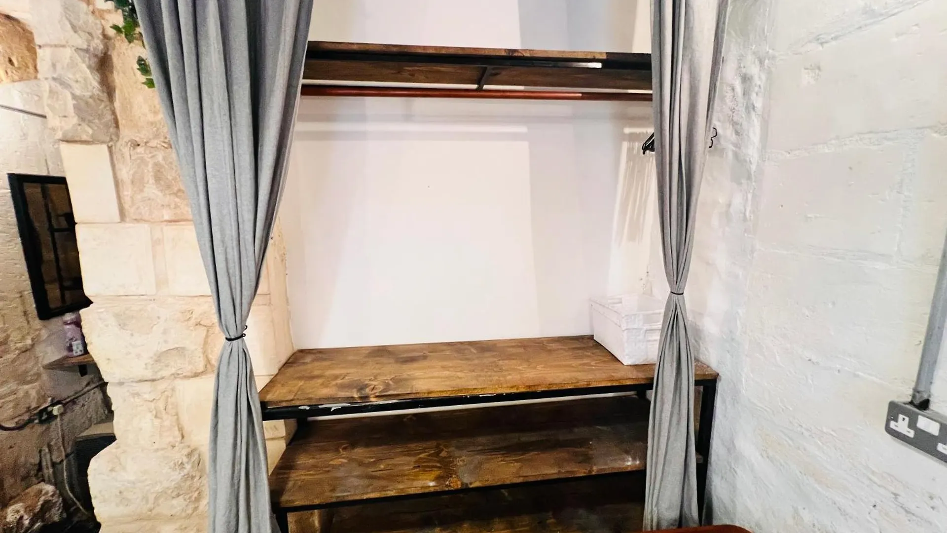 Charming Townhouse Prime Area Valletta Apartment Malta